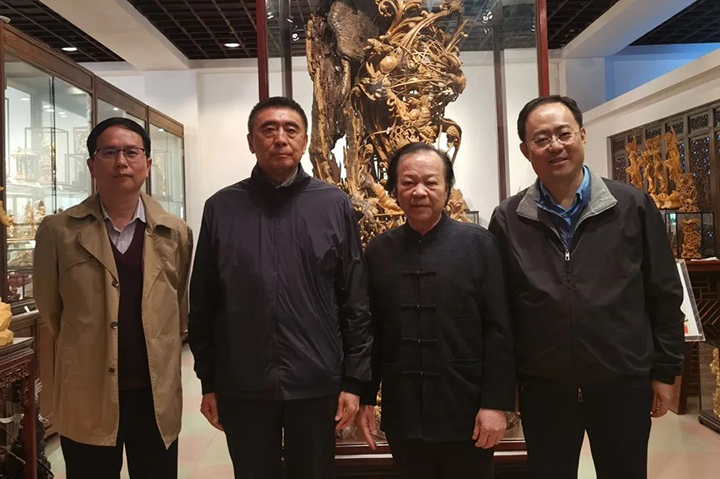 徐念沙调研广州及粤东工美行业,戴智同志陪同